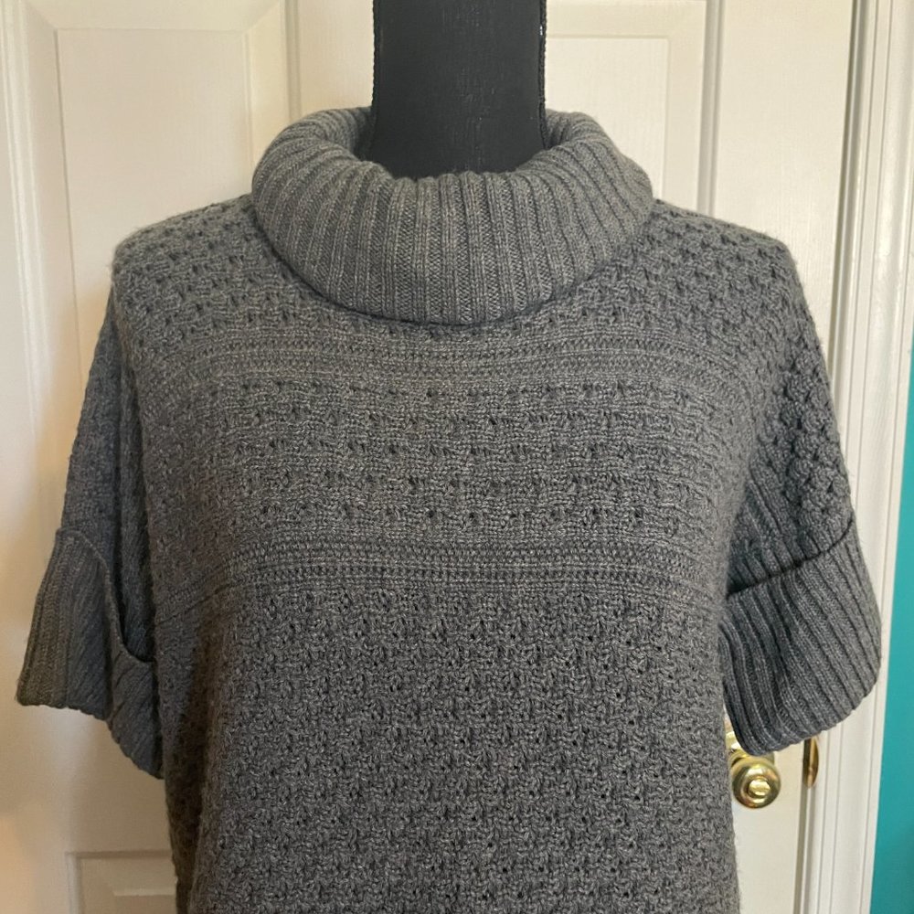 Like New! Nine West Wool Blend Gray Sweater Dress Size S - Picture 6 of 13